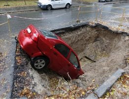 accidents caused by potholes