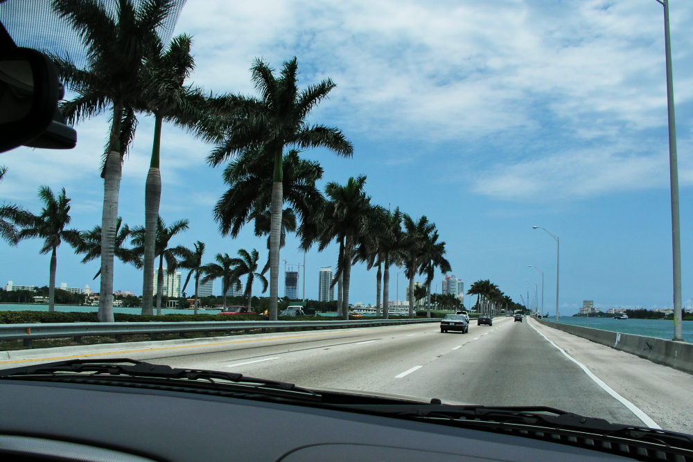 driving-down-the-miami-florida-road